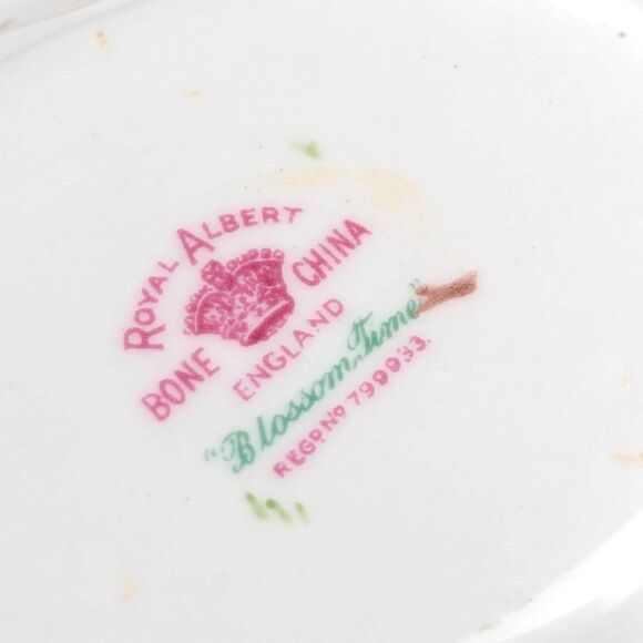 Vintage Royal Albert Cake Plate Set: Blossom Time Bone China - Picture 6 of 6